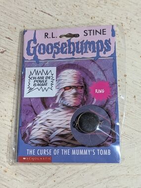 Goosebumps The Curse of the Mummy's Tomb Ring - Purple Packaging